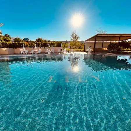 Lily Flat Sunrise - 4 Min To Kavatsi Beach, Апартаменты